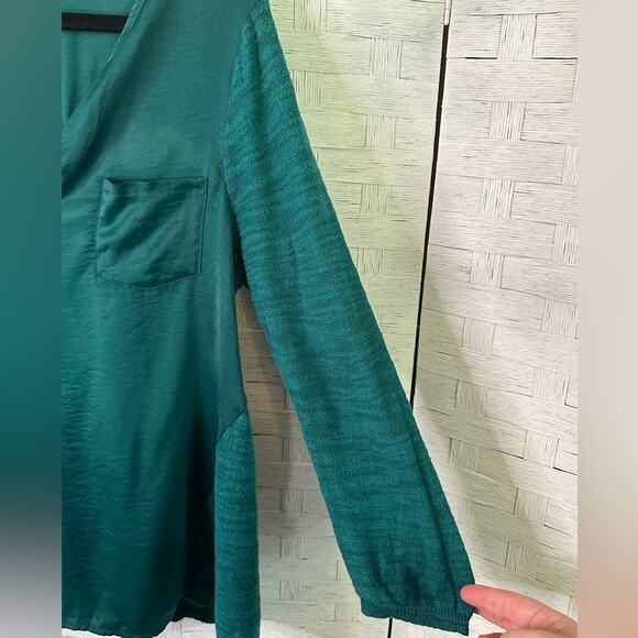 Anthropologie Knitted & Knotted top aqua knit satin crocheted Lace back Layered - Picture 7 of 9